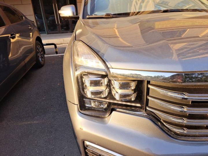 GAC Trumpchi GS8 2017 320T RWD Luxury Connected 7-Seater photo 7