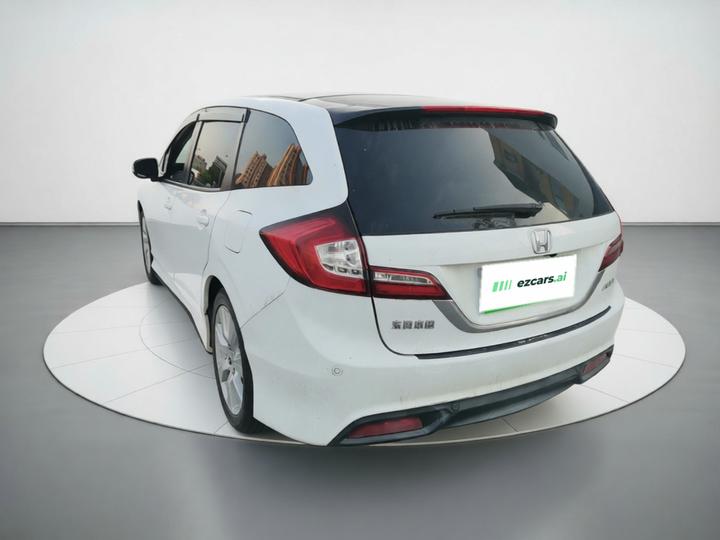 Jade 2013 1.8L AT Comfort 6-Seater photo 4