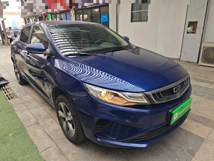 Emgrand GL 2018 1.8L MT Elite Connected photo 3