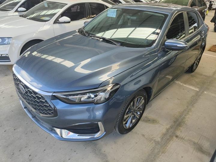 Escort 2021 1.5L AT