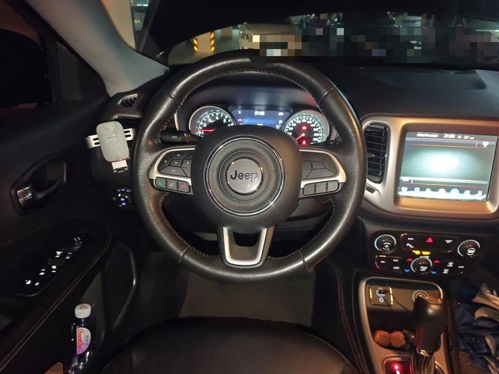 Compass 2017 200T AT photo 7