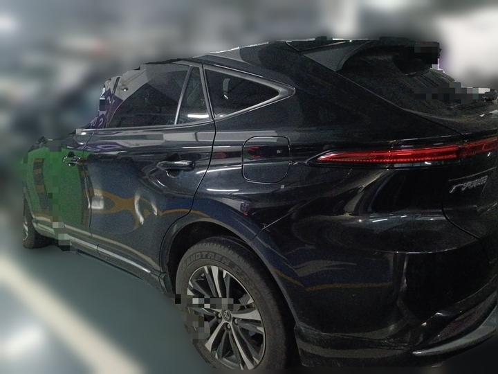 2022 2.0L CVT RWD Luxury photo 4