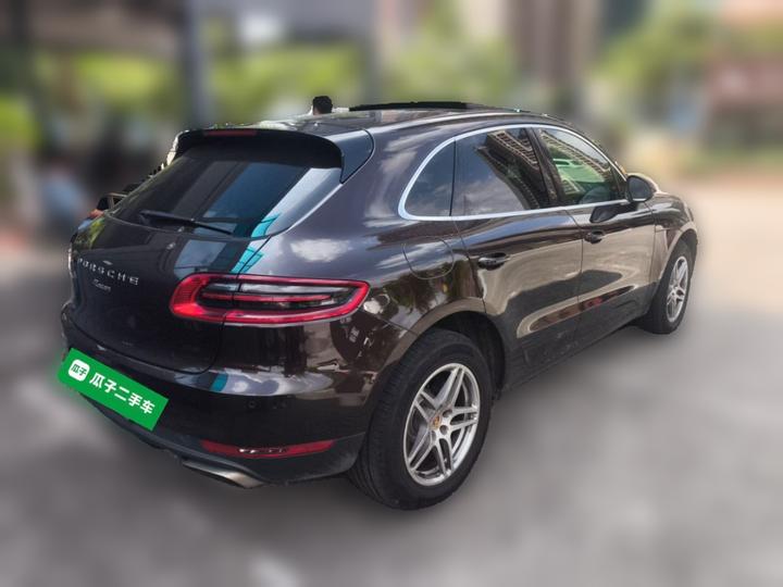 2017 Macan 2.0T photo 6