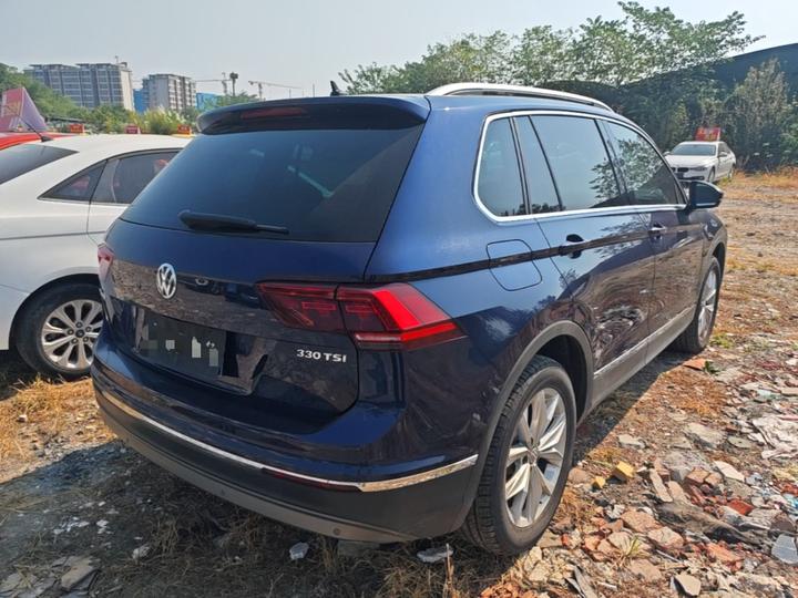 Tiguan 2018 330TSI AWD photo 4