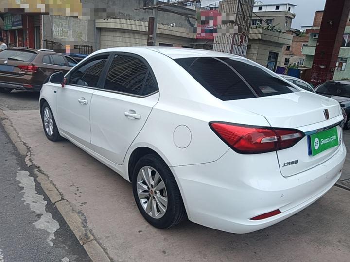 360 2018 PLUS 1.5L AT Exclusive photo 4