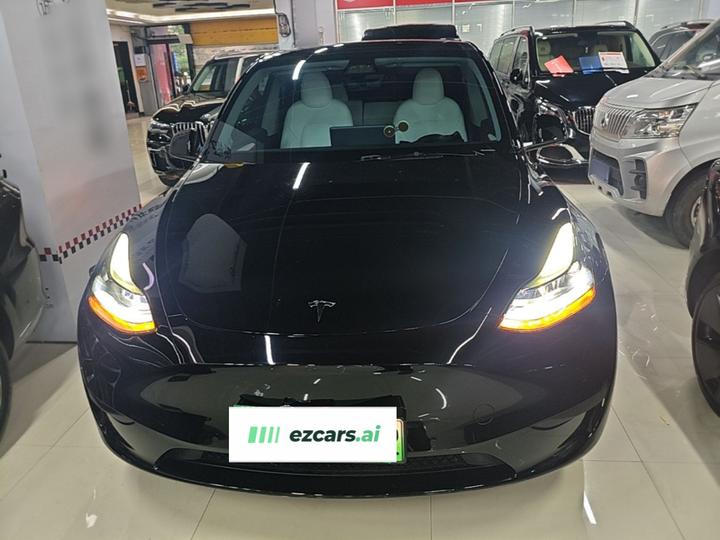 Model Y 2022 RWD photo 2