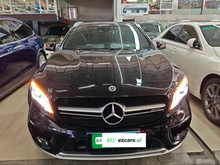 GLA AMG 2017 Facelift AMG GLA 45 4MATIC photo 2