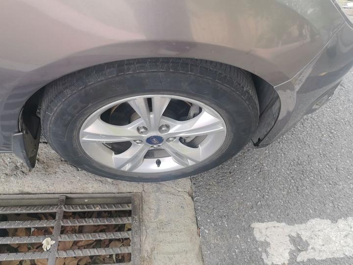 Focus 2012 Sedan 1.6L MT photo 8