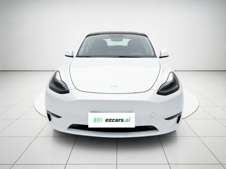 Model Y 2022 Long Range AWD photo 2