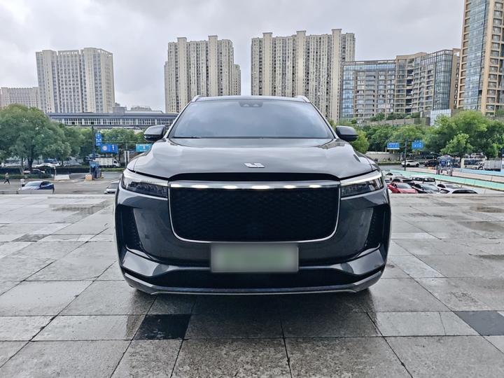 Li Auto ONE 2020 EREV 6-Seater photo 2