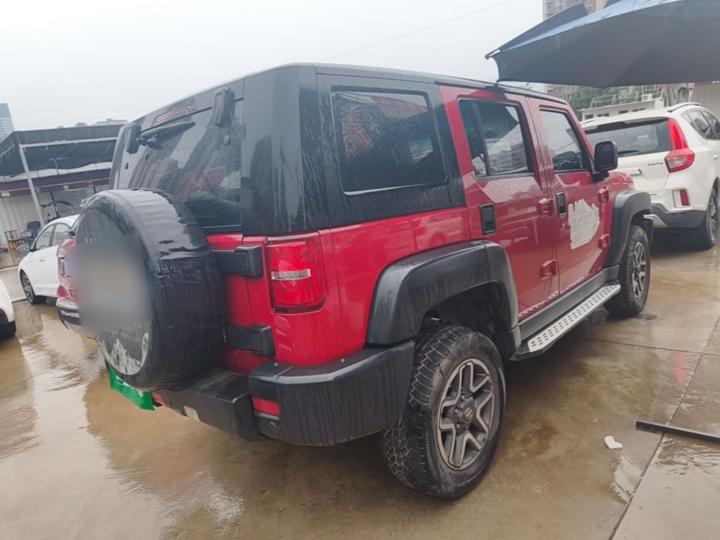 BJ40 2016 40L 2.3T MT AWD Exclusive photo 4