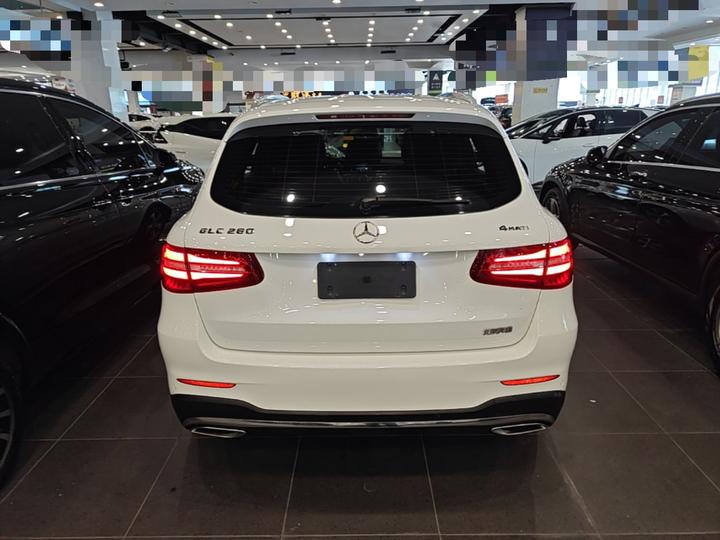 GLC 2017 GLC 260 4MATIC Luxury photo 3
