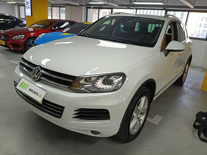 Touareg 2015 3.0TSI Luxury
