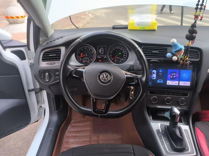 Golf 2015 1.6L AT Comfort photo 3