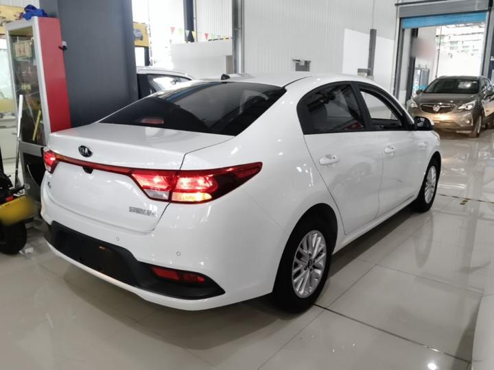K2 2017 Sedan 1.4L AT GLS photo 4
