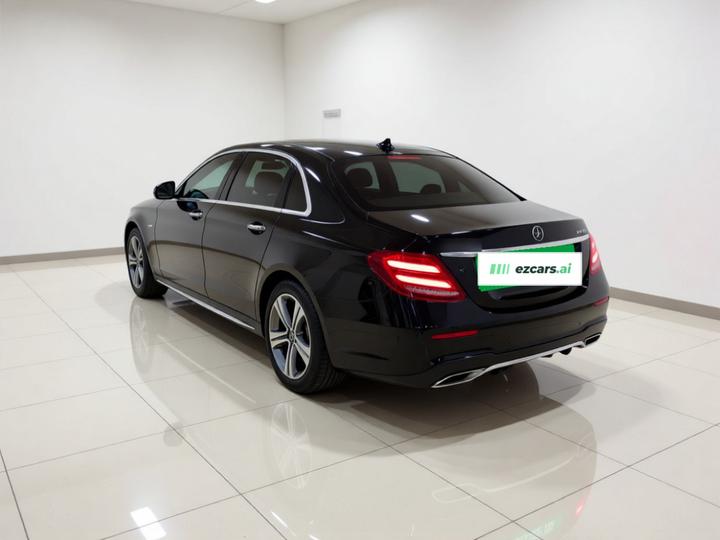 E-Class 2018 Facelift E 200 L Sport photo 4