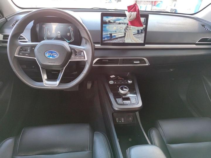 e2 2019 Range Luxury photo 7