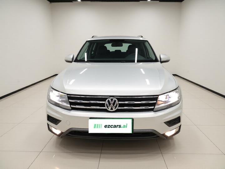 Tiguan L 2020 330TSI AT RWD China VI photo 2