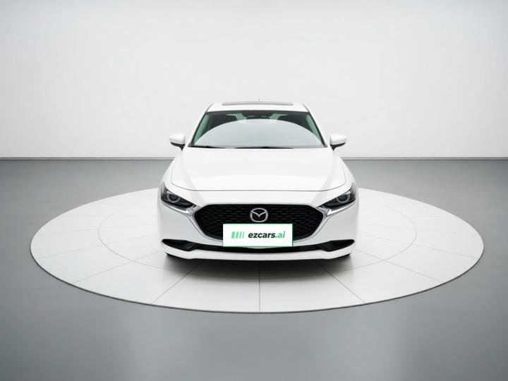 3 Axela 2021 2.0L AT photo 2