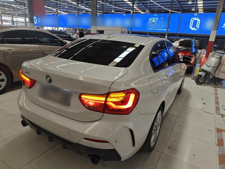 1 Series 2021 120i M Sport photo 4