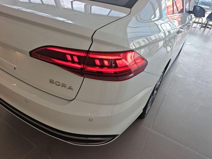 Bora 2026 200TSI DSGPRO photo 7