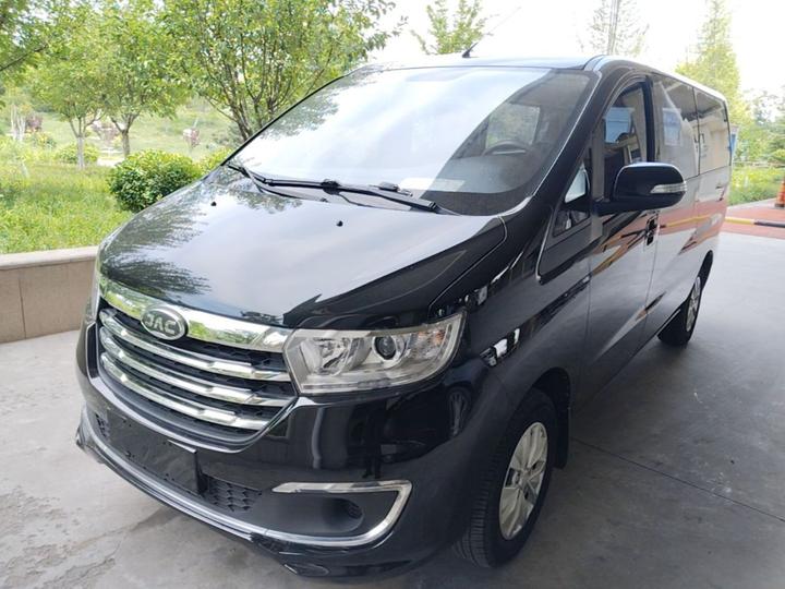 Refine M3 2022 PLUS 1.8L Comfort