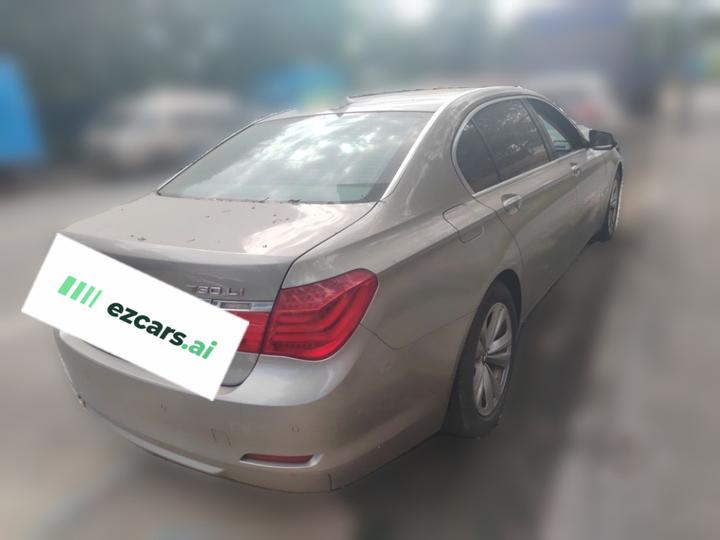7 Series 2011 730Li photo 6
