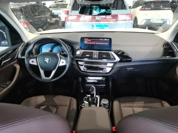 X3 2020 xDrive25i Luxury photo 2