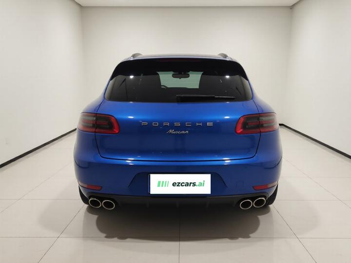 2017 Macan 2.0T photo 5