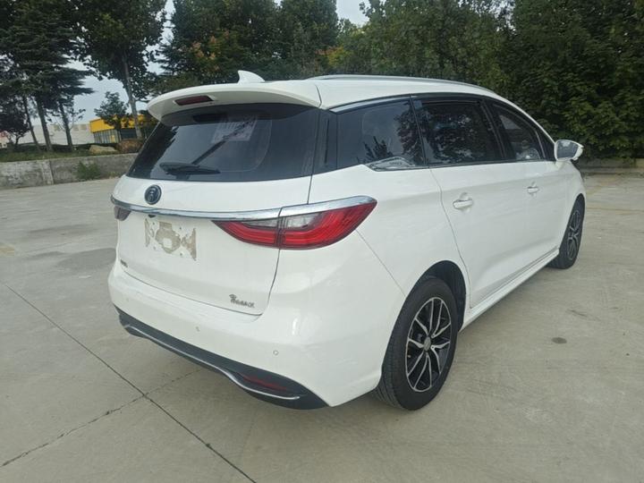 Song MAX 2017 1.5T AT Connected Elite 7-Seater photo 6