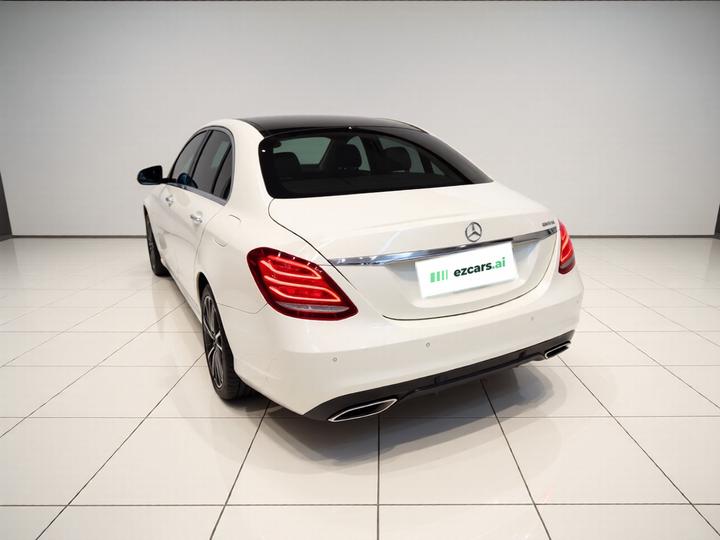 C-Class 2015 Facelift C 200 L photo 4