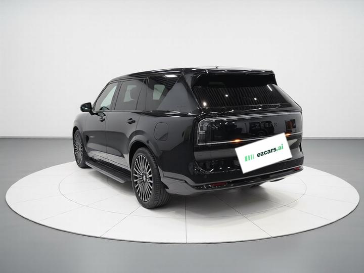 9X 2025 Ultra 70kWh 6-Seater photo 4