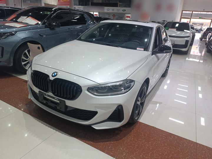 1 Series 2022 125i M Sport photo 2