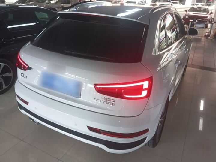 Q3 2018 30 Anniversary 35 TFSI Sport photo 4