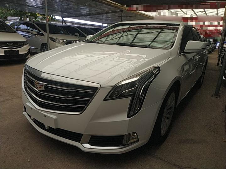 XTS 2018 28T Tech