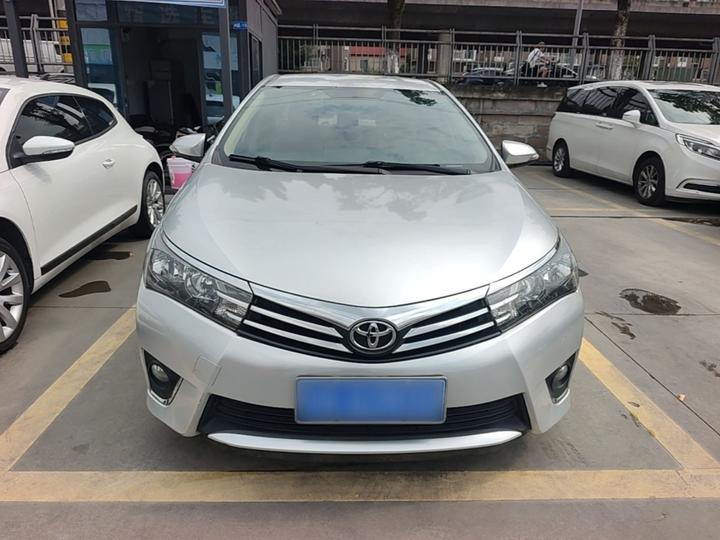 Corolla 2014 1.6L CVT GL photo 2