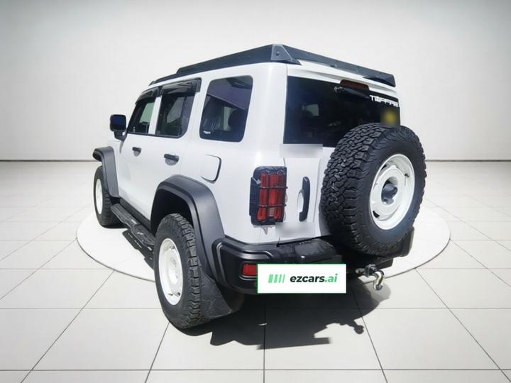 300 2023 2.0T 02 photo 4