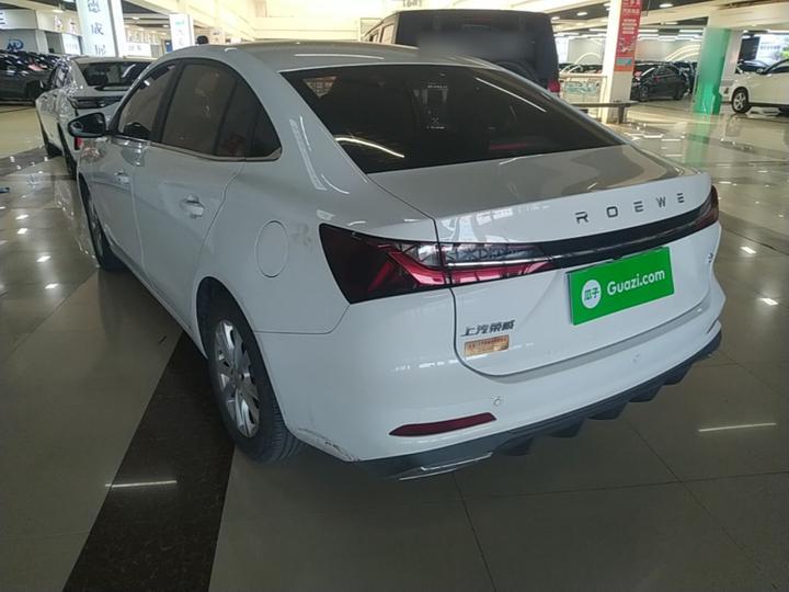 i5 2023 1.5L CVT Luxury photo 4