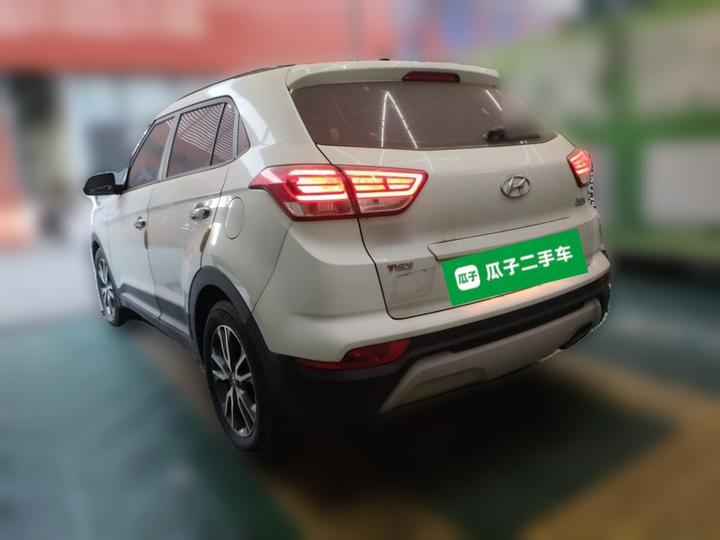 ix25 2017 1.4T AT Smart photo 4
