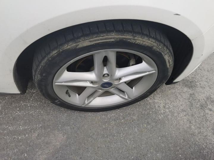 Focus 2020 Hatchback Classic 1.5L AT photo 8