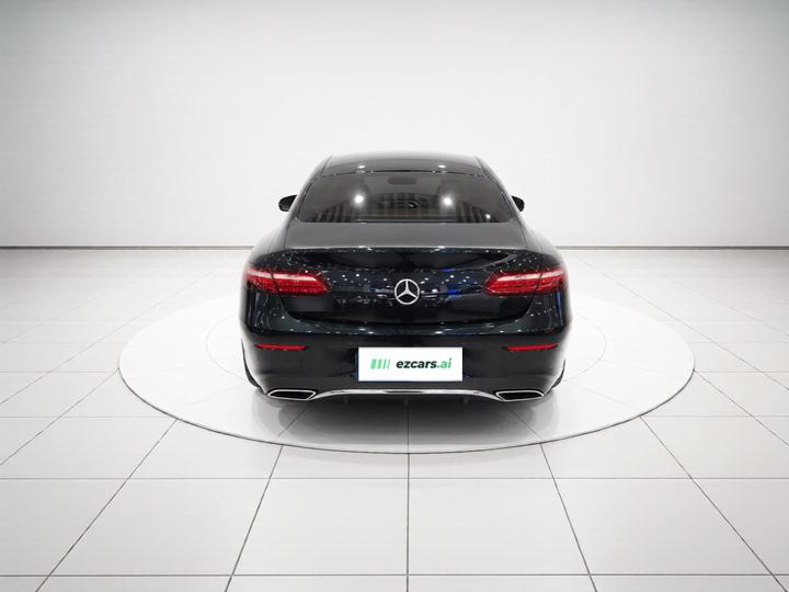 E-Class Imported 2021 Facelift E 260 Coupe photo 3