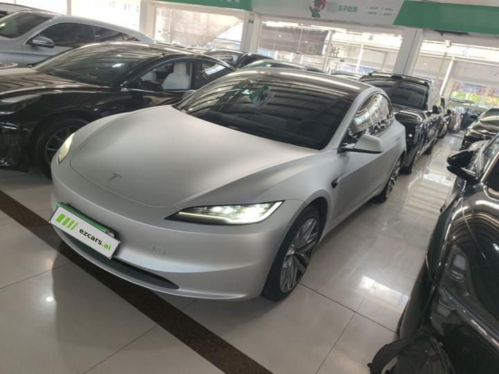 Model 3 2023 RWD