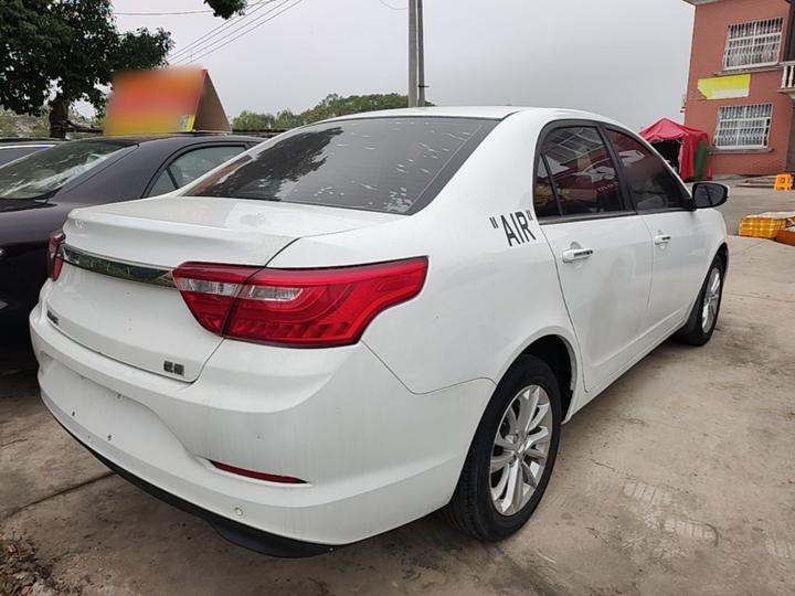 Vision 2020 Facelift 1.5L CVT photo 4