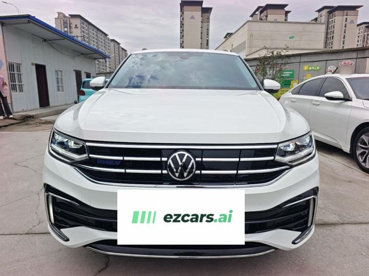 Tiguan L EV 2023 430PHEV PHEV Premium photo 2