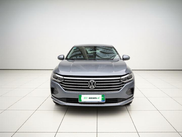 Lavida 2023 1.5L AT photo 2