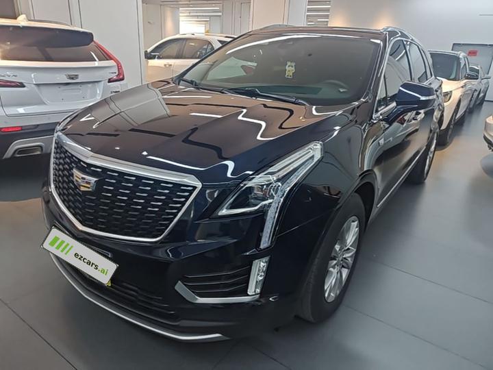 XT5 2021 28T Luxury
