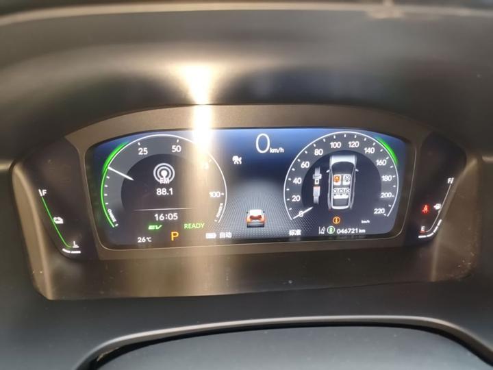 Breeze EV 2024 e:PHEV Premium photo 7
