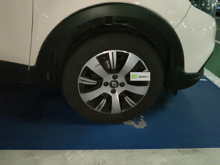 2015 1.2T AT Standard photo 5
