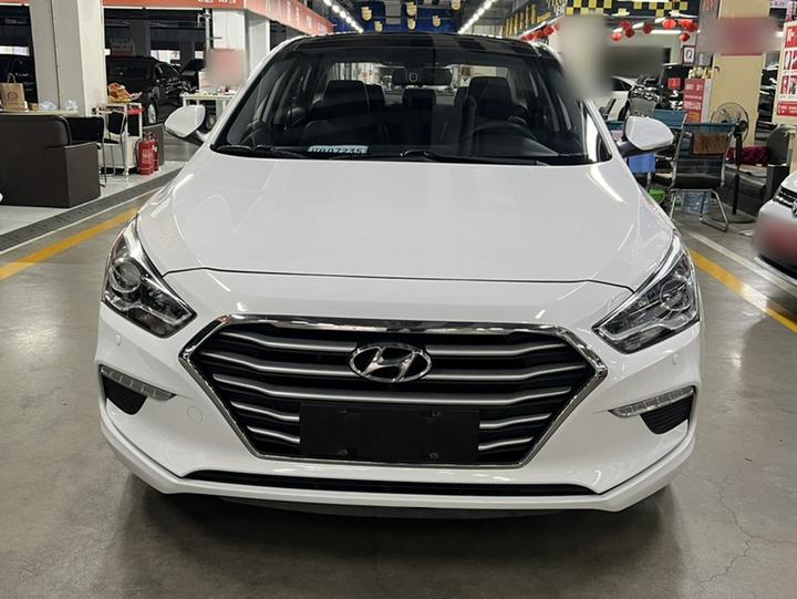 Mistra 2017 1.8L AT Smart GLS China V photo 2