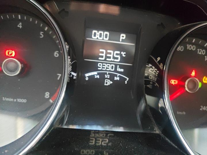 Bora 2014 1.6L AT Comfort photo 2